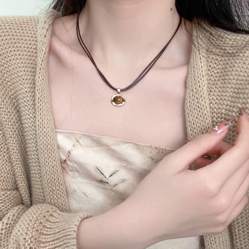 Antique Tiger Eye Pendant Necklace Women'S Light Luxury Distinctive Maillard Style Bracelet Ring Niche Vintage All-Match Accessories - Image 4